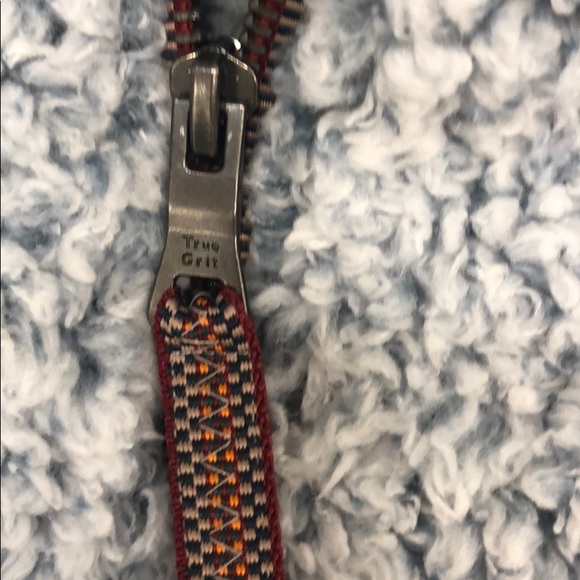 🆕 True Grit Vest - Picture 9 of 11